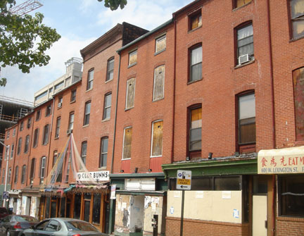 600-block-West-Lexington-Street_9-07