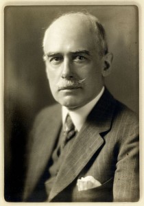 421px-Theodore_Wells_Pietsch_I_ca._1925