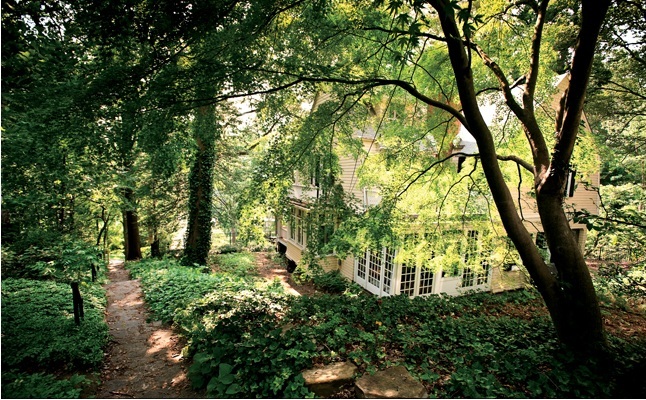 secretpaths_rolandpark Image of Roland Park courtesy of the Urbanite.