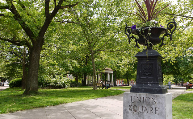Union Square, 2011